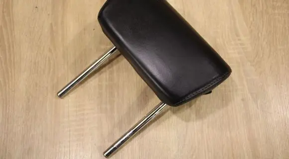 Alfa Romeo Giulietta Rear seat headrest 