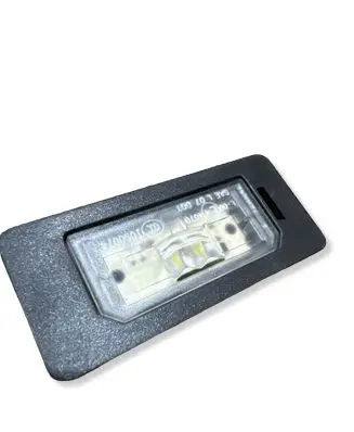 BMW 3 E90 E91 Number plate light 7193293