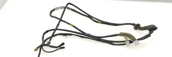 Subaru Forester SG Tailgate/trunk wiring harness 81812SA110