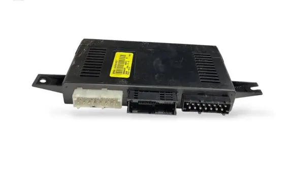 BMW 5 E39 Light module LCM 6915919