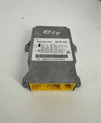 Mercedes-Benz C W204 Airbag control unit/module A2079011800 5WK43968