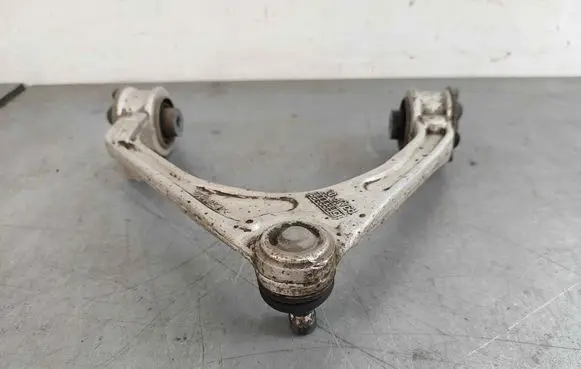 Jaguar XE Front lower control arm/wishbone T2H3193