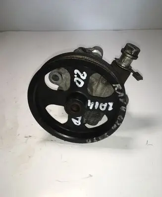 Toyota RAV 4 (XA20) Power steering pump 52020