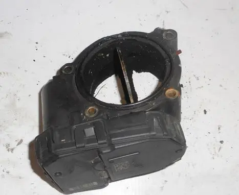 Mercedes-Benz E W212 Throttle valve A6510900170