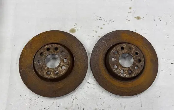 Volkswagen PASSAT CC Front brake disc