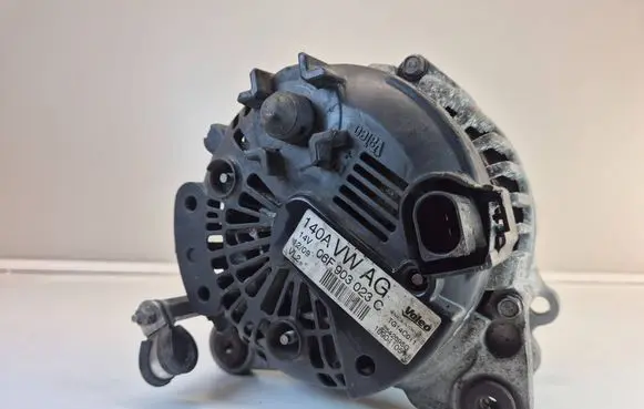 Audi A3 S3 A3 Sportback 8P Generator/alternator 06F903023C 2542695G 10904105