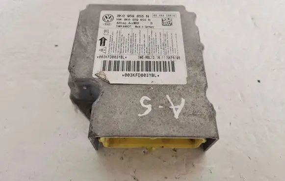Audi A5 8T 8F Airbag control unit/module 8K0959655N