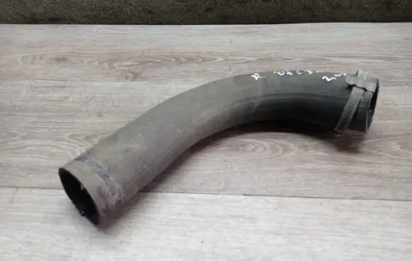 Volvo C30 Intercooler hose/pipe