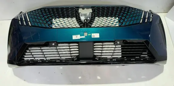 Peugeot 3008 II Front bumper