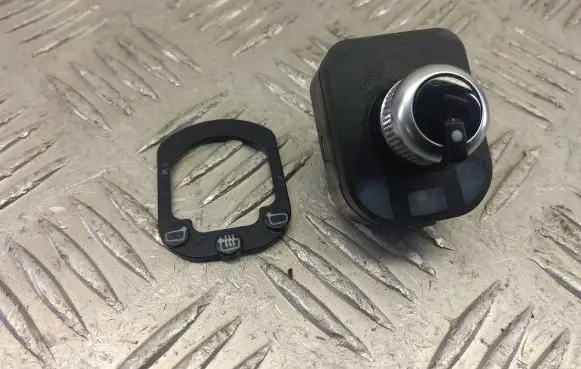 Audi A6 S6 C7 4G Wing mirror switch 8J0959565B