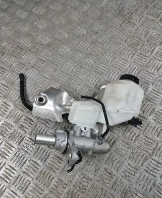 Volkswagen Golf VIII Master brake cylinder 02048644P9