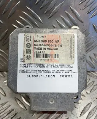 Volkswagen Transporter - Caravelle T4 Airbag control unit/module 6N0909603AR