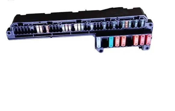 BMW 5 E60 E61 Fuse box set 6957330 18917