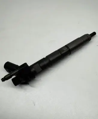 BMW 7 G11 G12 Fuel injector 8571565 857156501 0445118005