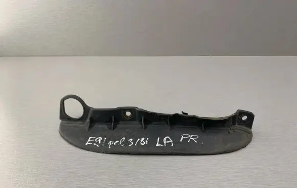 BMW 3 E90 E91 Front mudguard 7136526 51627136526