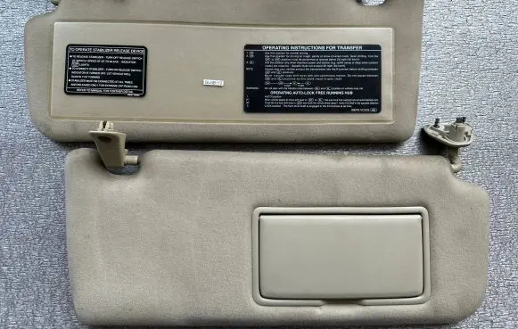 Nissan Patrol Y61 Sun visor 99091VB300 99075VC205