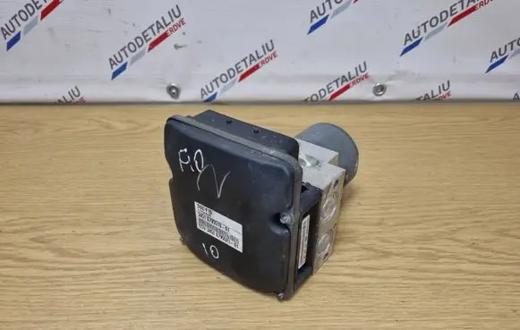 BMW 5 F10 F11 ABS Pump 6795519