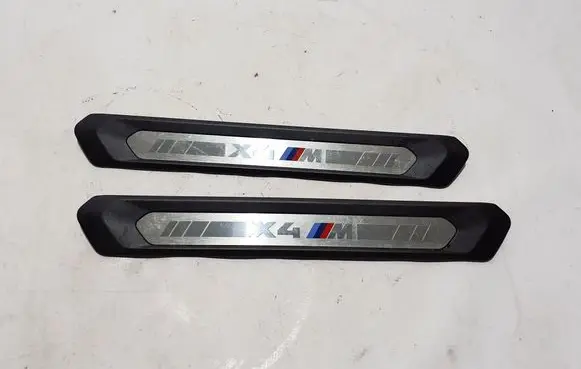 BMW X4M F98 Front sill trim cover 8074416