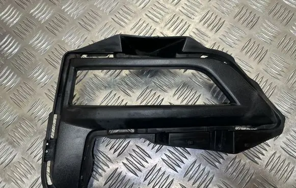Nissan X-Trail T32 Front fog light trim/grill 622576FL0B