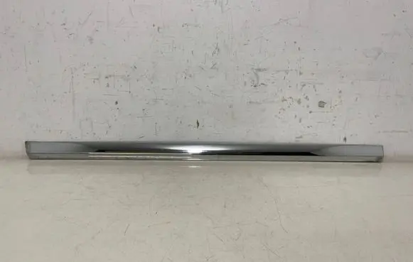 Volkswagen Multivan T6 Trim molding 7E0853053B