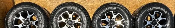 Jeep Wrangler R16 alloy rim 