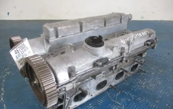 Opel Astra G Engine head R90400210