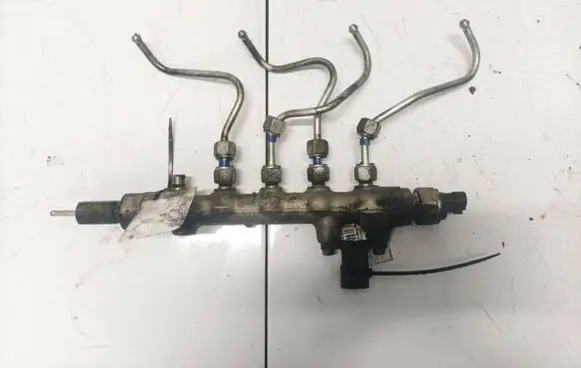 Mazda 6 Fuel main line pipe