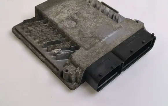 Volkswagen PASSAT B6 Engine control unit/module 03G906018 5WP45500AH