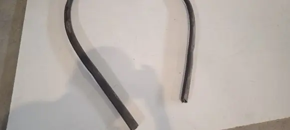 Bentley Continental Rubber seal front coupe door 3W8867337C