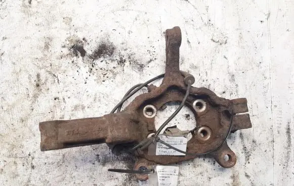 Nissan X-Trail T31 Front wheel hub