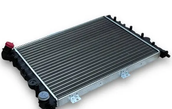 Alfa Romeo 147 Coolant radiator 60663070