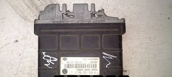 Volkswagen Golf III Engine control unit/module 1H0927303A