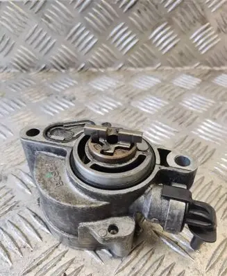 Citroen Xsara Picasso Vacuum pump D1561A