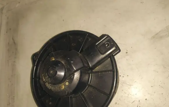 Mitsubishi Galant Heater fan/blower 1940000390
