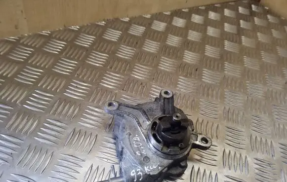Toyota Auris 150 Vacuum pump VAPEC19S