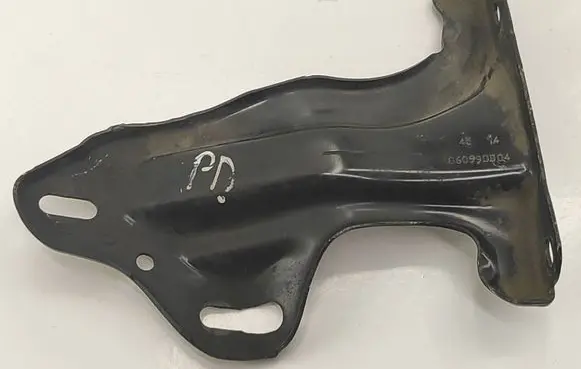 Peugeot 308 Other engine bay part 006099DU04