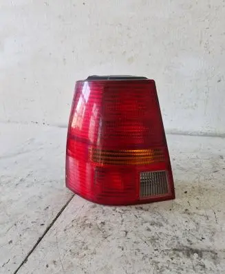 Volkswagen Golf IV Rear/tail lights