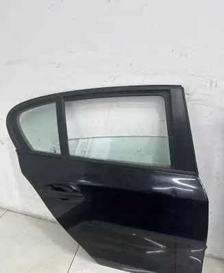 BMW 1 E81 E87 Rear door 