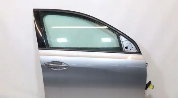Peugeot 408 II Front door 