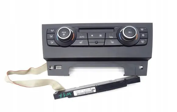 BMW X1 E84 Climate control unit 9242409