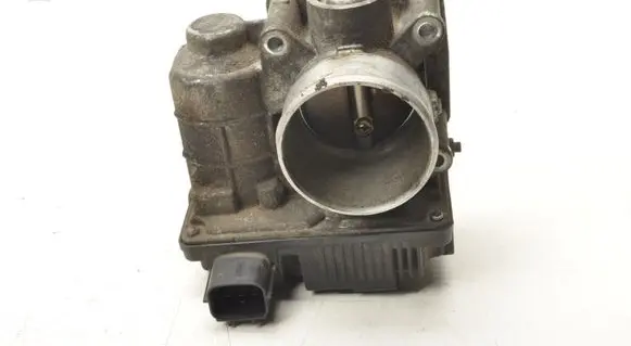 Nissan Primera Electric throttle body valve SERA57601
