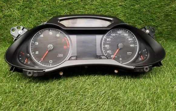 Audi A4 S4 B8 8K Speedometer (instrument cluster) 8K0920980A 503001523305