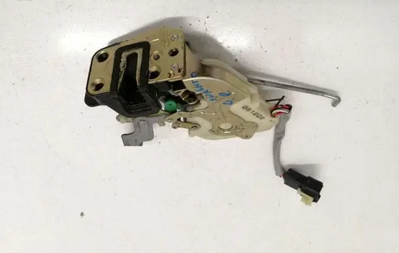 KIA Sorento Front door lock 031202