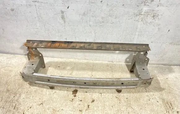Front bumper cross member
