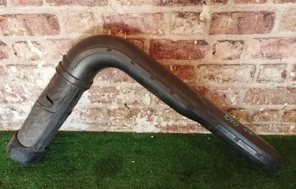 Hyundai i40 Air intake hose/pipe 28210-3Z000