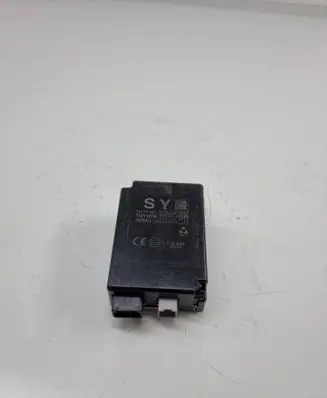 Lexus RX 450H Tire pressure control unit 8976048200