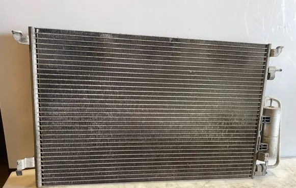 A/C cooling radiator (condenser)