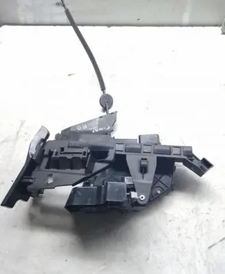Ford C-MAX I Front door lock 3M5AR26412EP