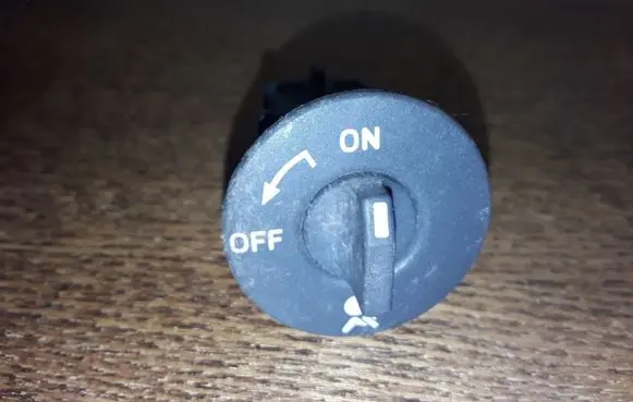 Renault Megane II Passenger airbag on/off switch 8200169589B