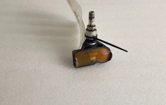 Porsche Macan (95B) Tire pressure sensor 5Q0907275
